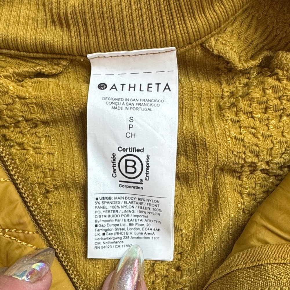 Athleta Flurry Force insulated jacket. EUC SZ SMALL. Worn once! Palo verde Gold - Picture 2 of 8